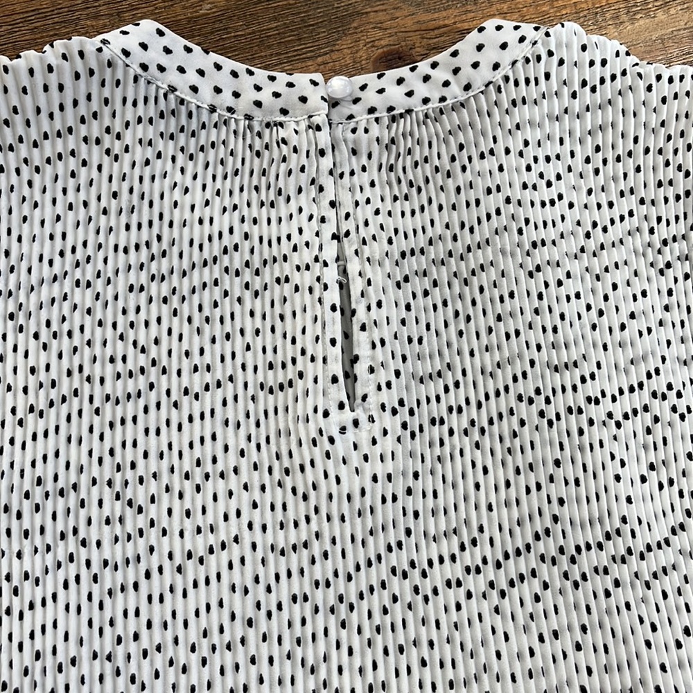 Adrianna Papell black and white top XS - Picture 8 of 12